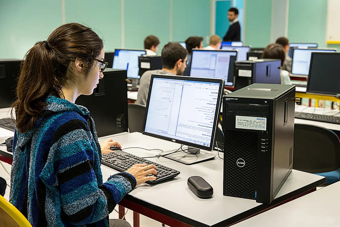 Les technologies. Informatique. 2as informatique. L informatique OFPPT. Lycee Pro Programmeur informatique.